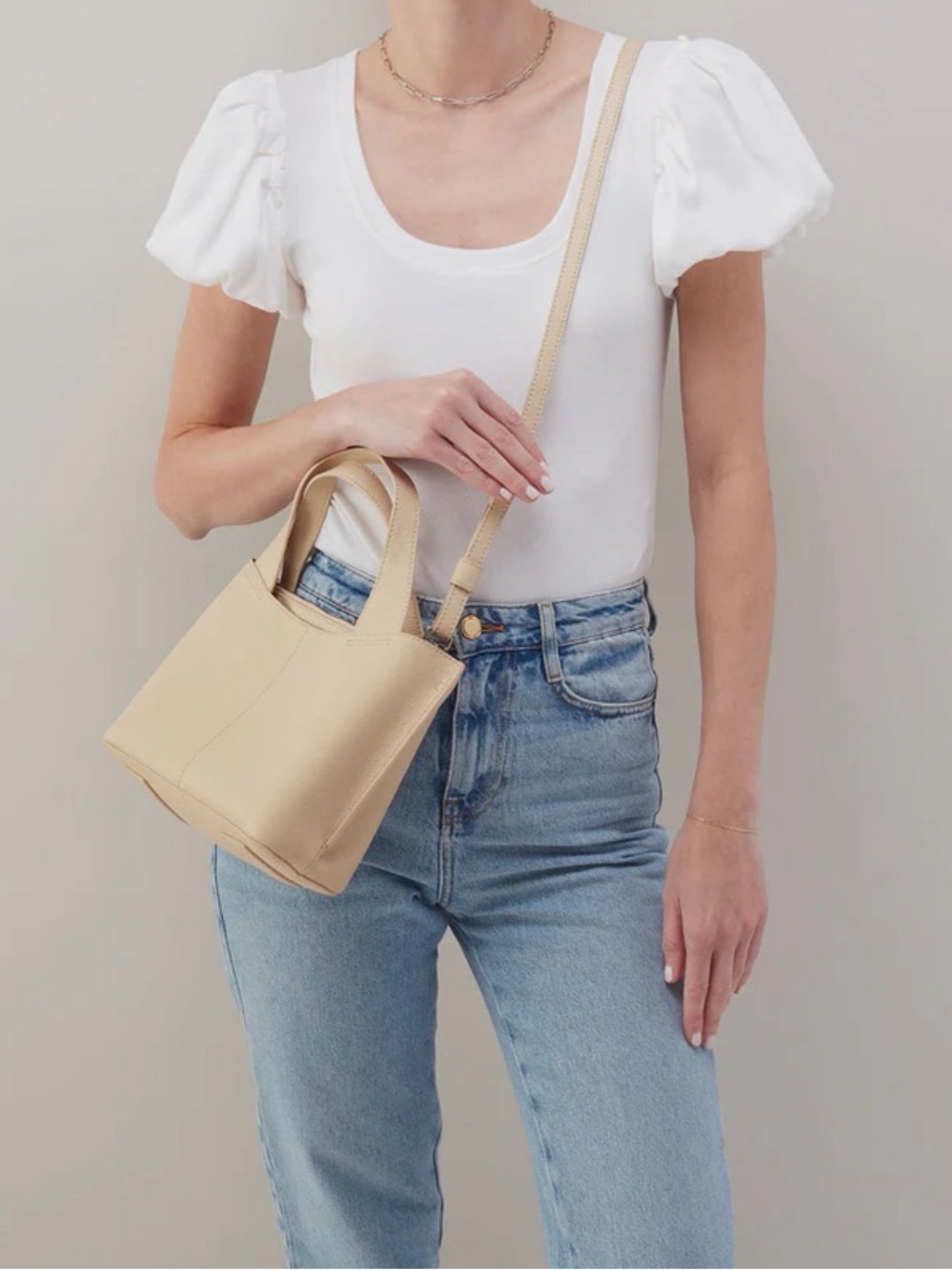HOBO Vida Small Tote